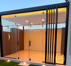 تصميم غرف زجاجية الدمام0502486013 سيثيت