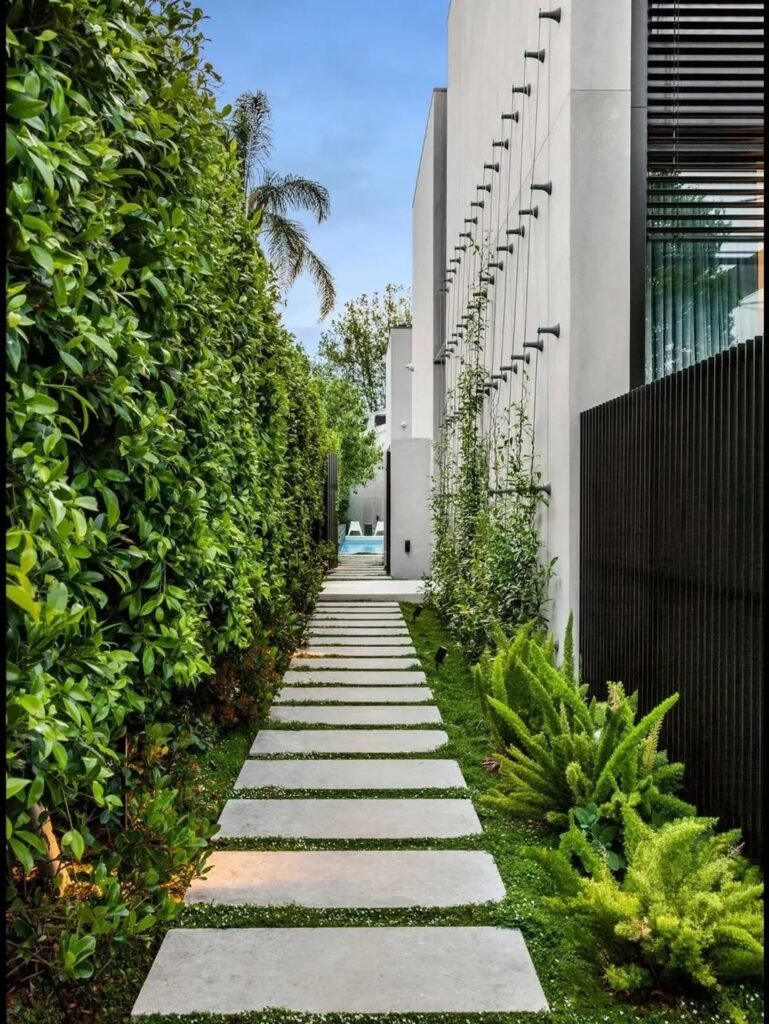 تنسيق حدائق الظهران 0502486013 whatsapp image 2026 02 07 at 2.10.36 pm (1)